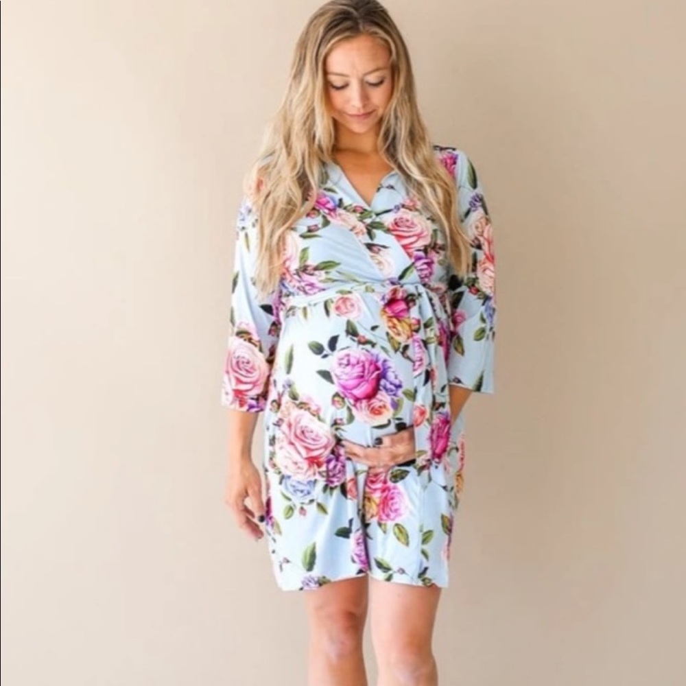 Posh peanut Country Rose Robe size Small. Like New.